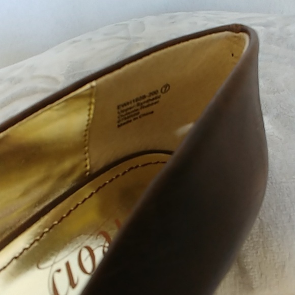 Dereon Women's Brown Pumps Heels Shoes - Picture 5 of 5